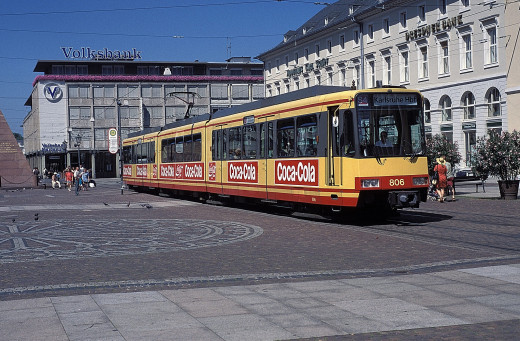 999205 (a): :2048x1340